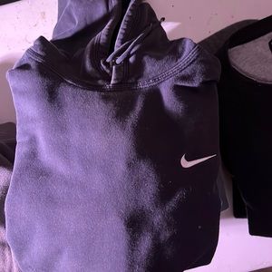 Large Nike hoodie